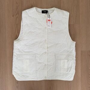 NWT Cider Quilted Vest in Cream